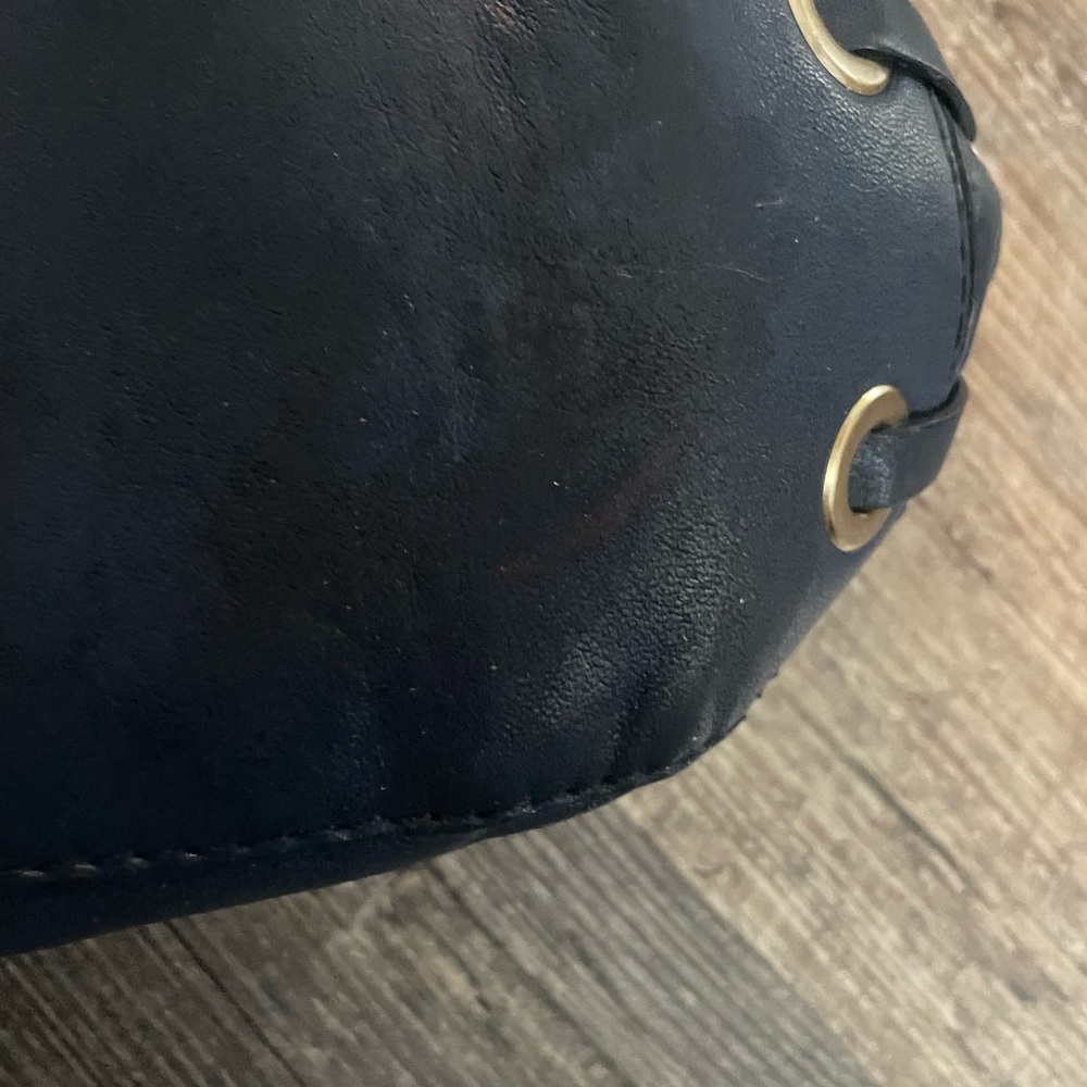 Michael Kors, leather handbag - Picture 4 of 8